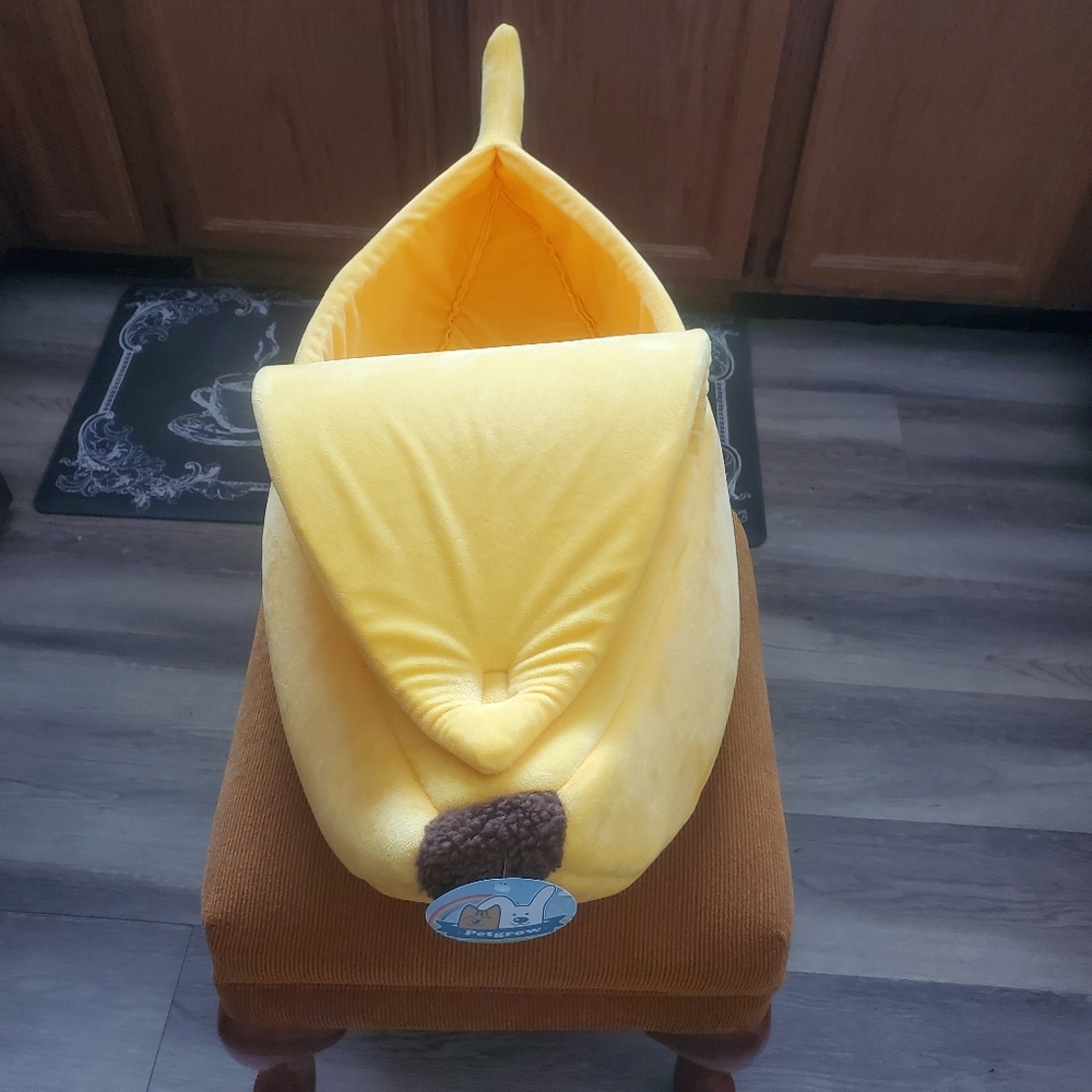 Petsgrow 🍌 banana bed